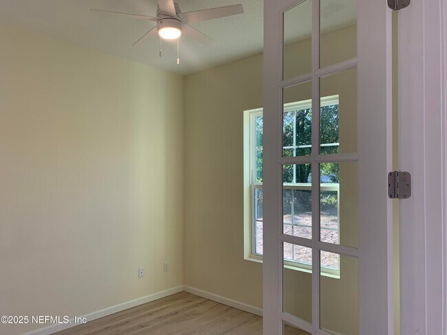 Building Photo - 5871 Collins Rd