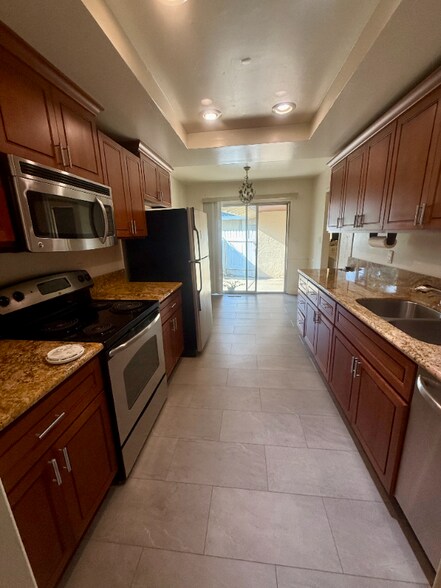 Building Photo - 2582 American River Dr