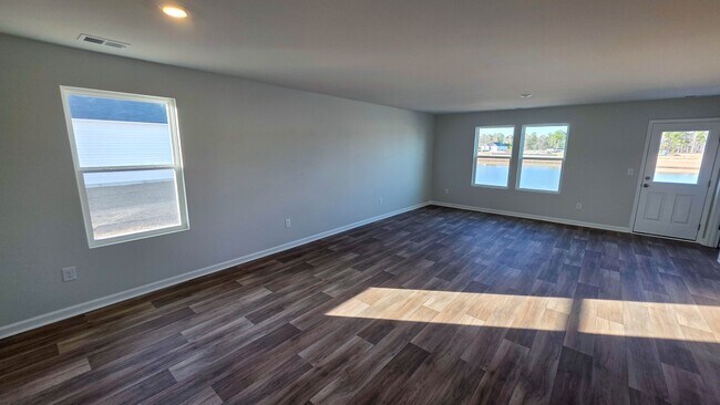 Building Photo - 137 Indigo Pl