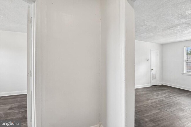 Building Photo - 3312 Dorithan Rd