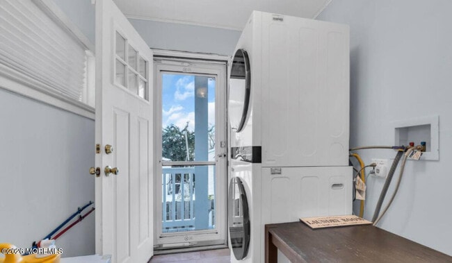 Building Photo - 1510R Bay Blvd