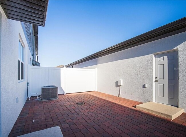 Building Photo - 15817 Tollington Alley
