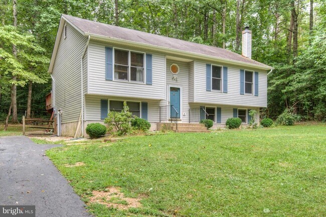 Building Photo - 12820 Lake Wilderness Ln