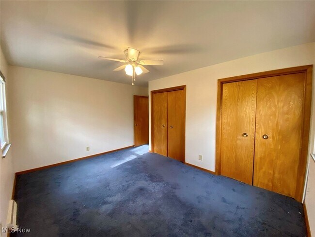 Building Photo - 1859 Cromwell Dr