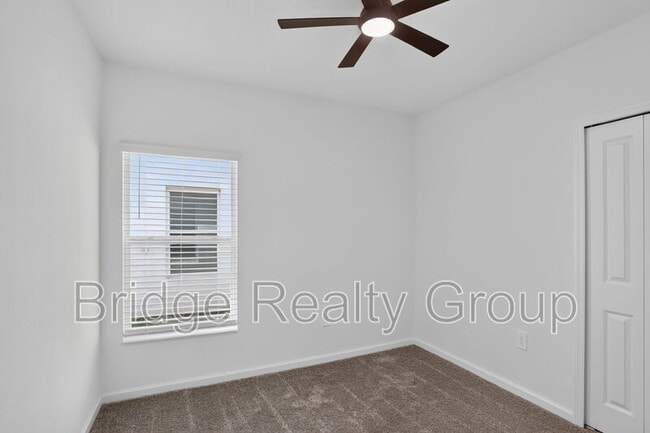 Building Photo - 4301 Twisted Twig Bnd