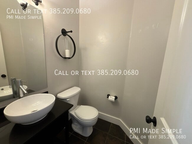 Building Photo - 1855 Evry Ct