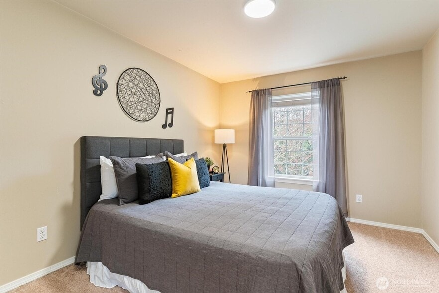 Building Photo - 21912 SE 240th Pl