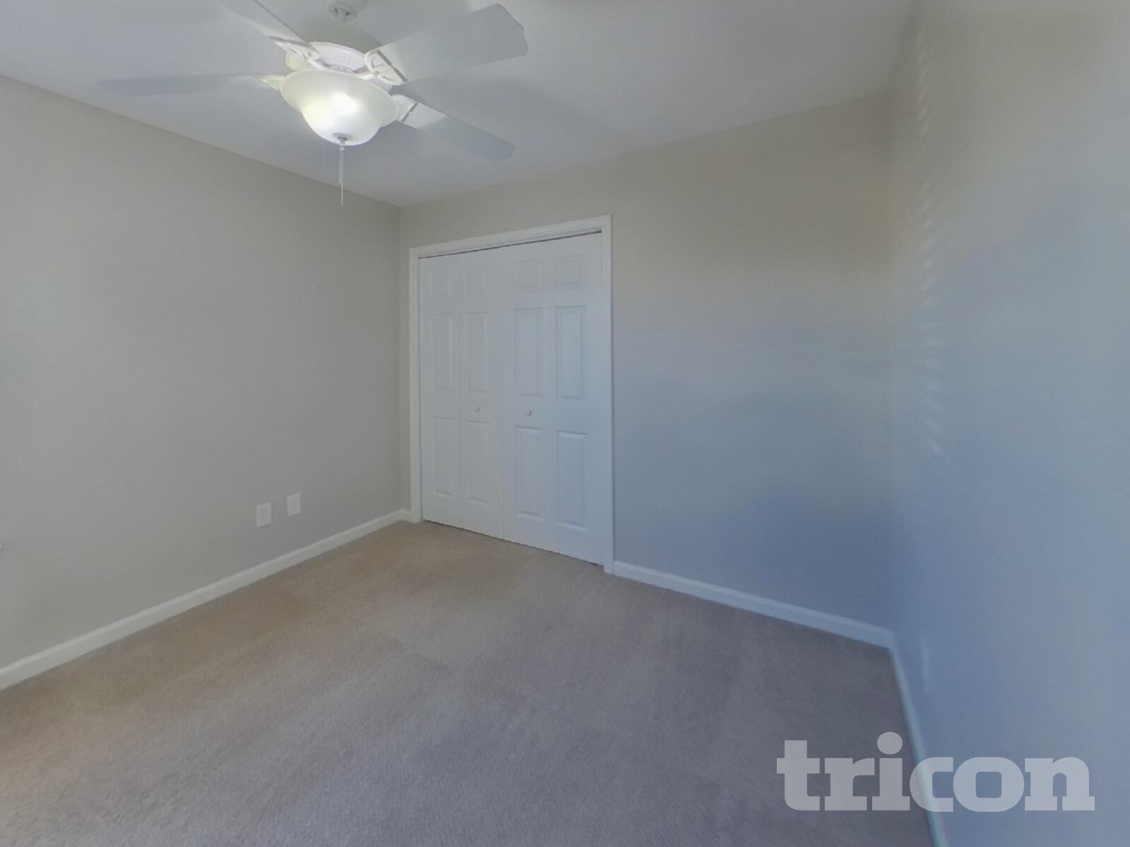 Building Photo - 420 Hedge Grove Ln