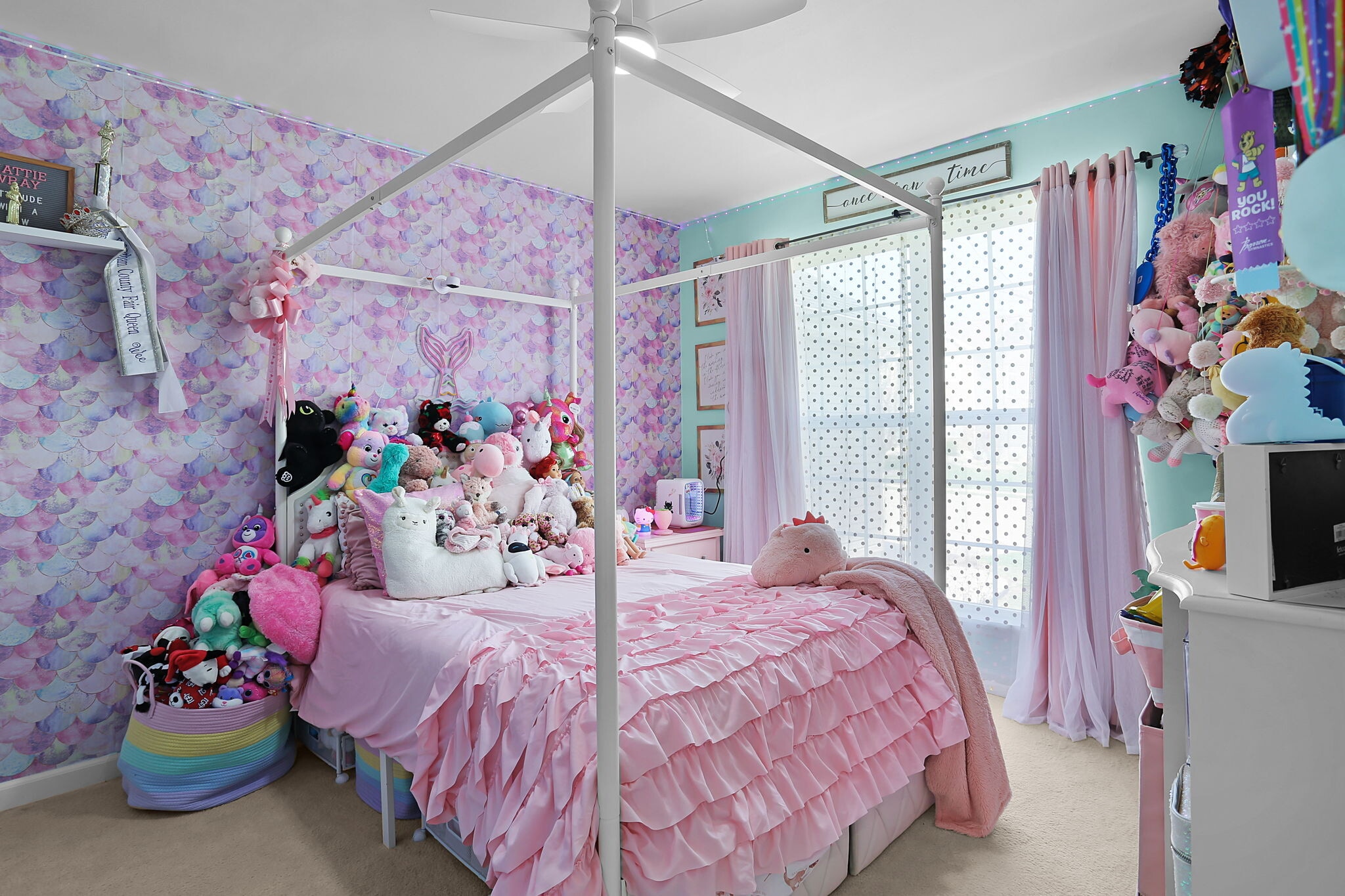 Building Photo - 814 Cone Flower Dr