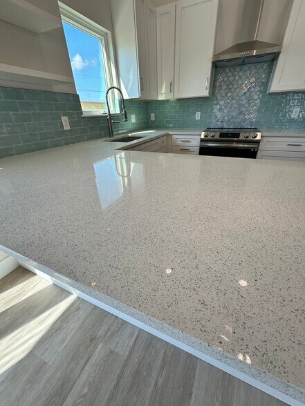 Building Photo - 7213 A1A S