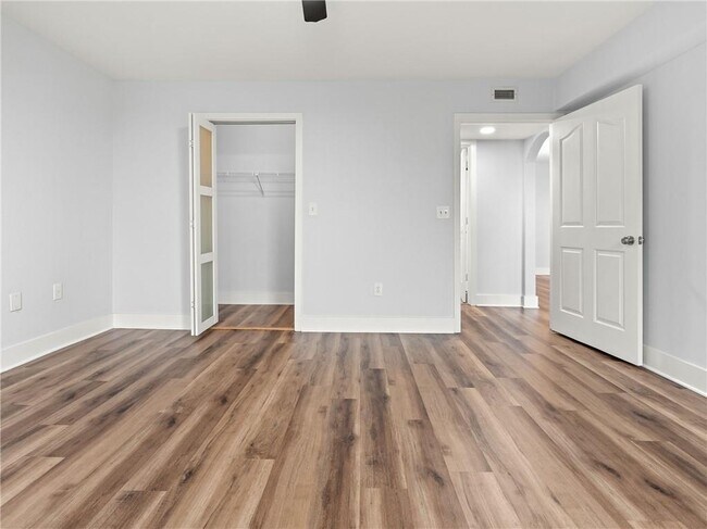 Building Photo - 2870 Pharr Ct S Northwest