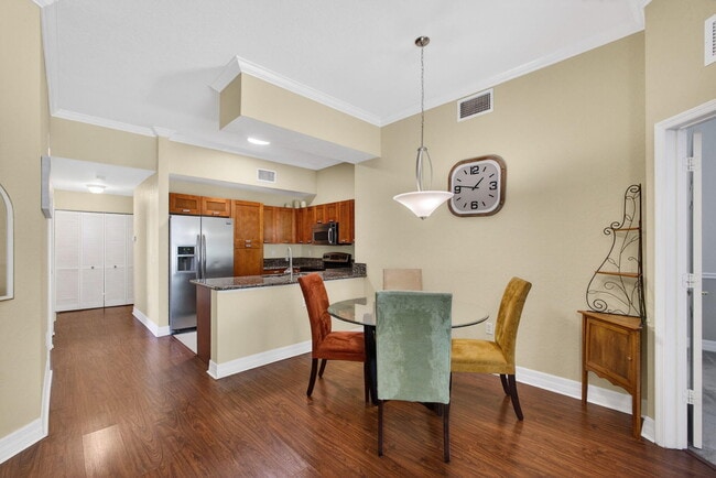 Building Photo - 59 SE Palermo