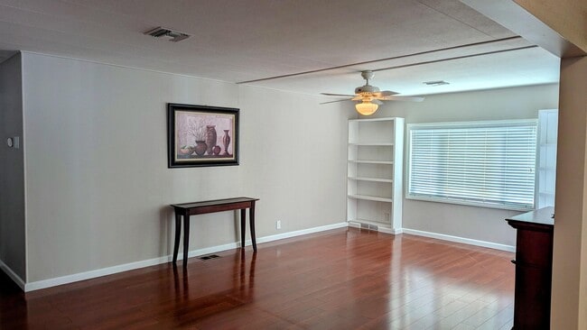 Building Photo - 73530 Red Cir