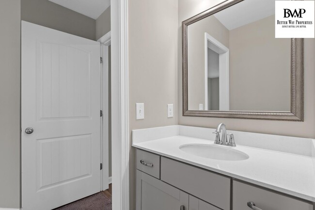 Building Photo - 525 Harbour Pointe Dr