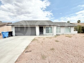 Building Photo - 1744 W Mohawk Ln