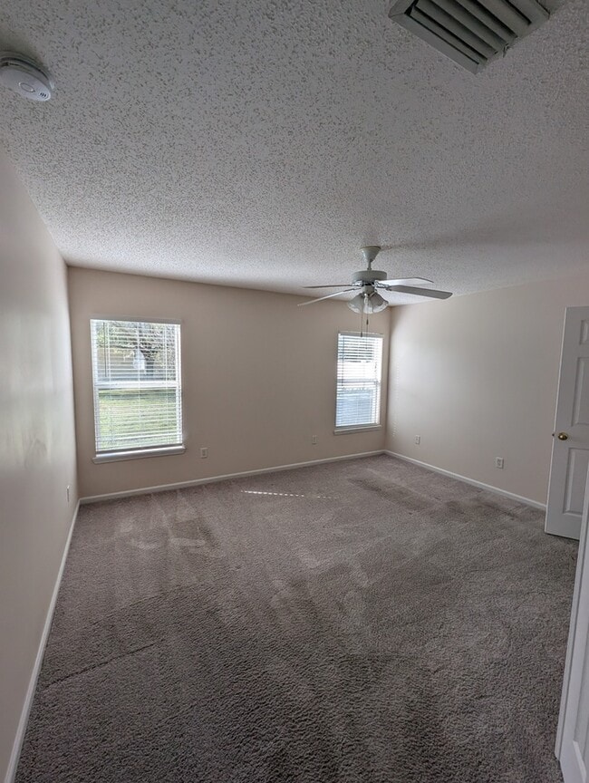 Building Photo - 839 Oak Arbor Cir