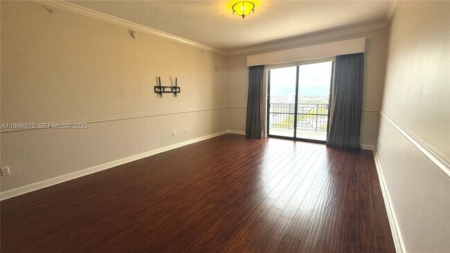 Building Photo - 8395 SW 73rd Ave