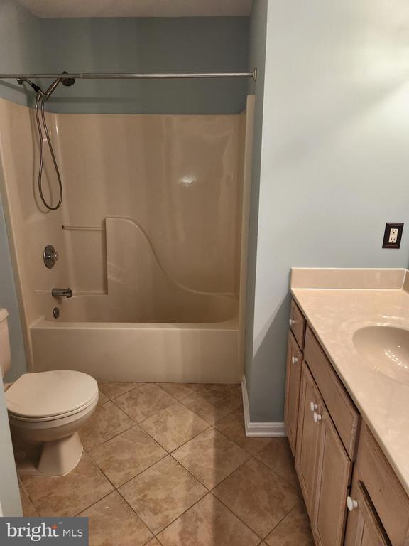 Building Photo - 239 Morningside Dr