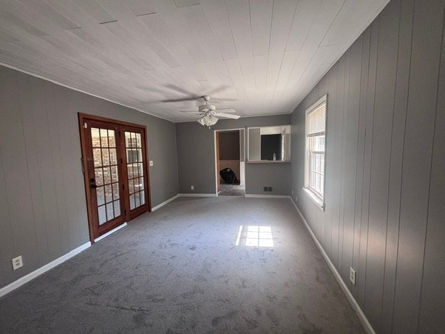 Building Photo - 814 Flicker Rd