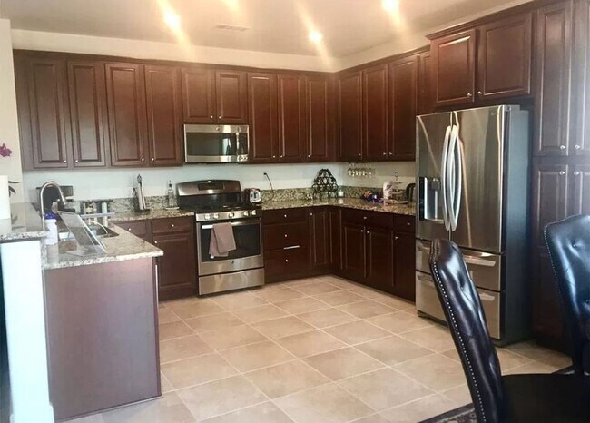 Building Photo - Woodward Dr