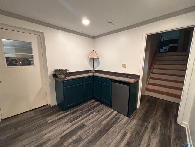 Building Photo - 7604 Teal Dr SW
