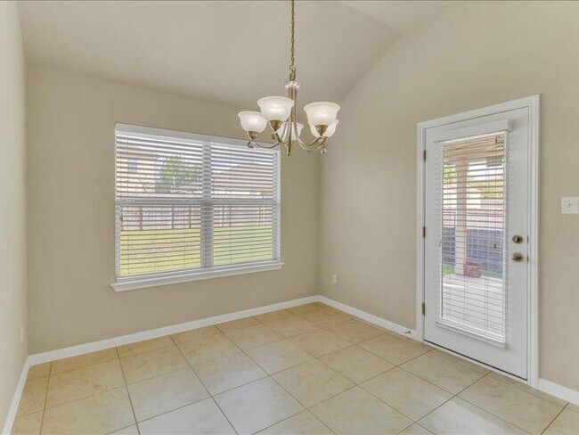 Building Photo - 3513 Dry Brook Crossing