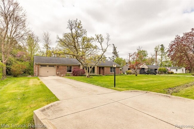 Building Photo - 16239 Madoline St