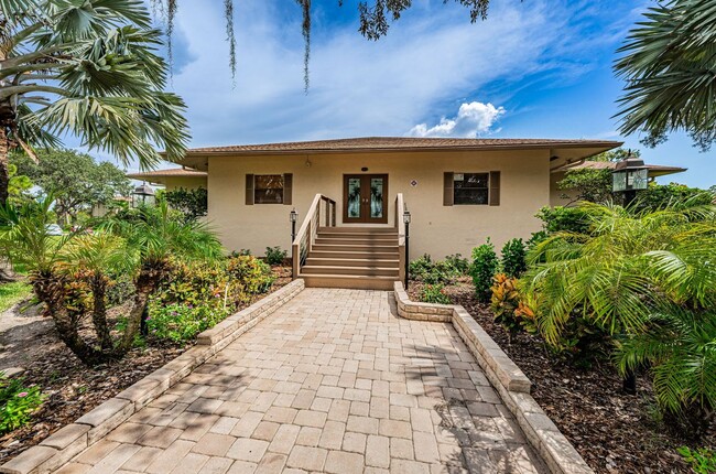 Building Photo - 1682 Seascape Cir
