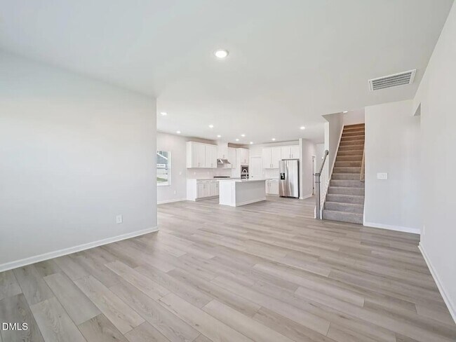 Building Photo - 300 Karlov Rd