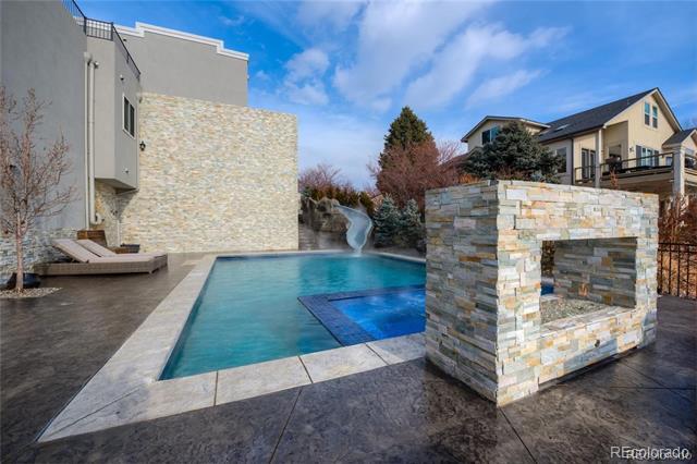 Building Photo - 3412 W 62nd Ave