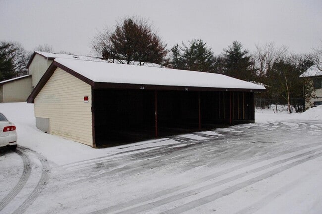 Building Photo - 2940 Vineland Ave SE