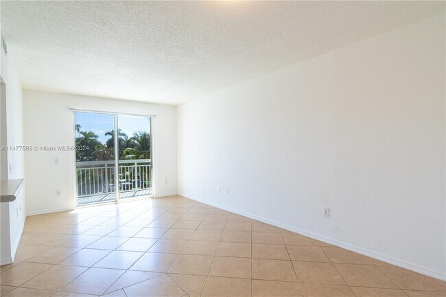 Building Photo - 816 NW 11th St