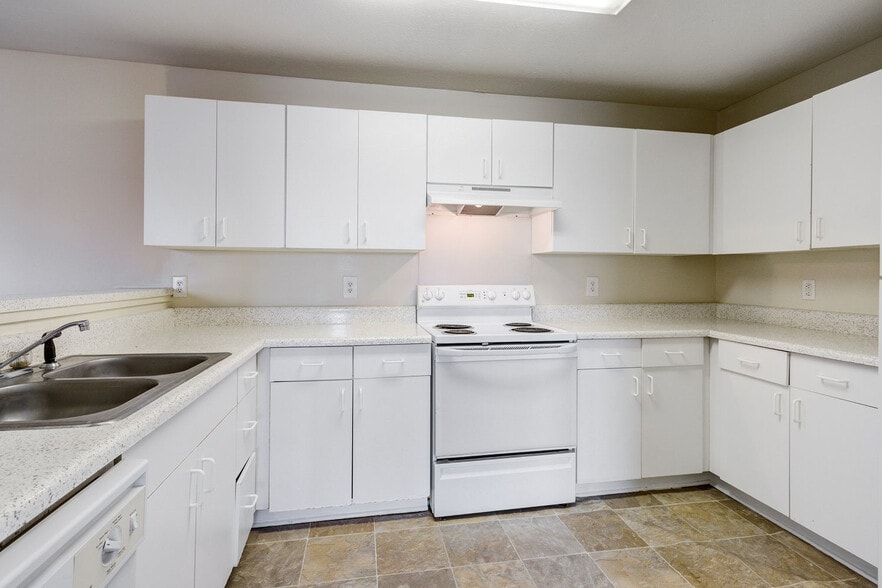 Windsor Lake Apartments 100 Windsor Lake Blvd Brandon MS 39042