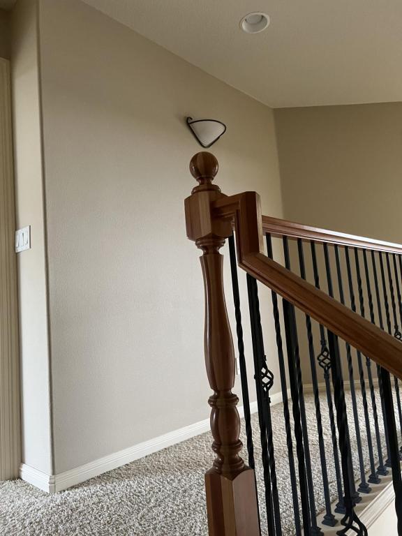 Building Photo - 15715 SE Bybee Dr