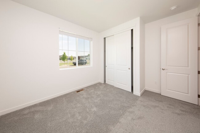 Building Photo - 11171 W Heliopsis Dr