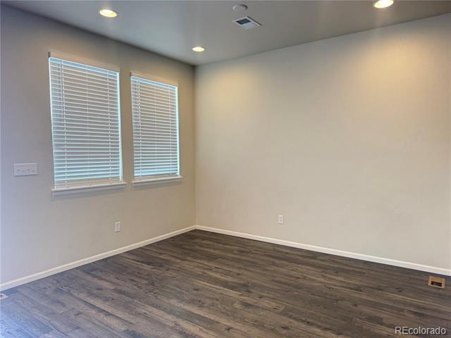 Building Photo - 6506 N Biscay St