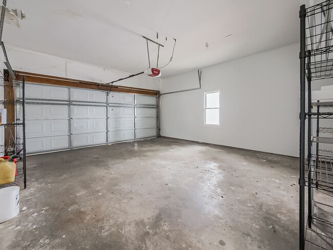 Building Photo - AVAILABLE NOW! Beautiful 3-Bedroom Waterfront Home with Breathtaking Views