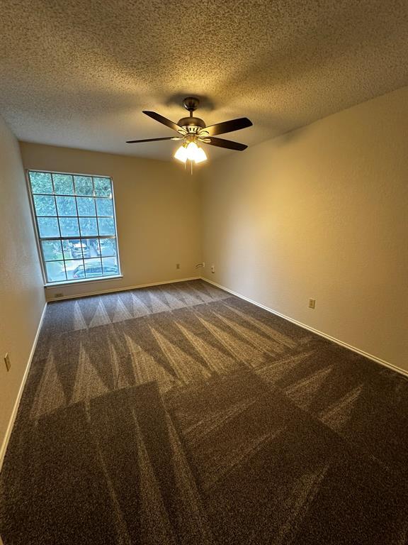 Building Photo - 6106 La Naranja Ln