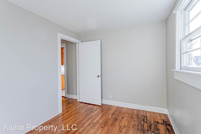 Building Photo - 2 br, 2 bath House - 19 Norwood St