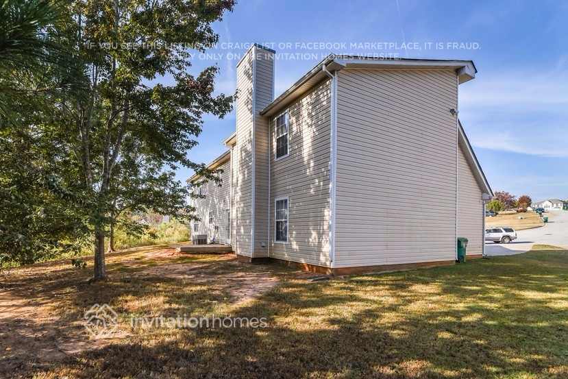 Building Photo - 6133 Wurtenburg Ln