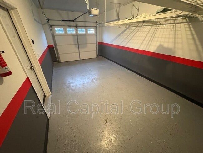 Building Photo - 28 Whitaker Dr