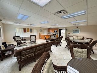 Building Photo - 2150 N Hwy A1A