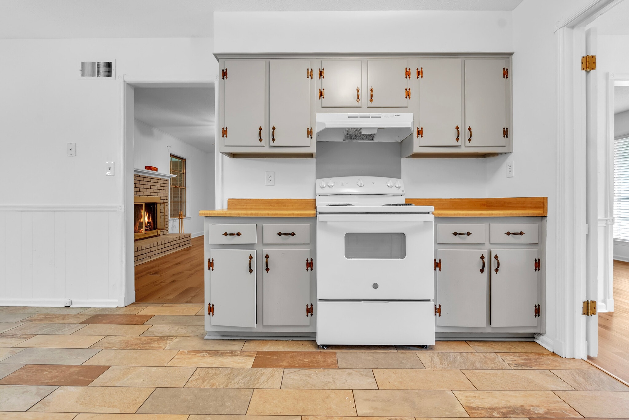Building Photo - 5427 Shirlington Ave