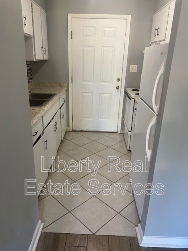 Building Photo - 116 Mattie St