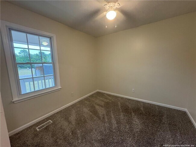 Building Photo - 2544 Previs Rd