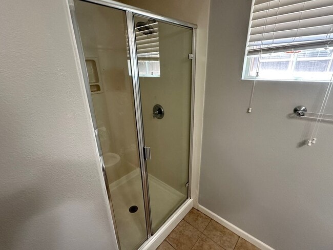 Building Photo - Spacious 4 Bed, 3 Bath House in Mountain House, CA