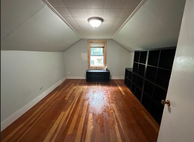 Bedroom 2 - 77 Pendleton St