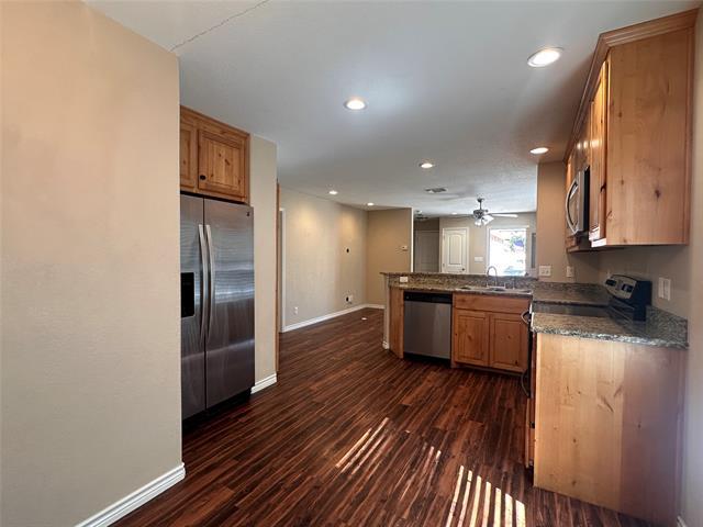 Building Photo - 4428 Westridge Dr