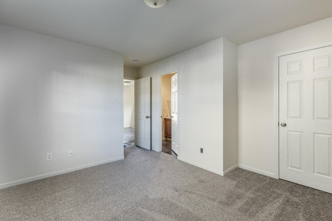 Building Photo - 941 Ashley Dr