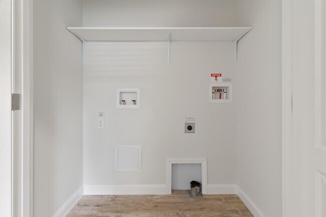 Building Photo - 2 Bedroom/ 2 Bath Mobile Home - Santa Rosa Beach, Florida